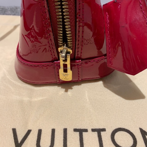 Louis Vuitton Alma BB Indian Rose Vernis - Picture 6 of 10